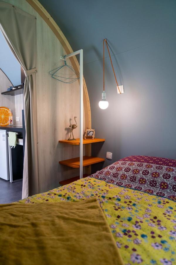Camping Bois De St Hilaire Chalandray Bagian luar foto