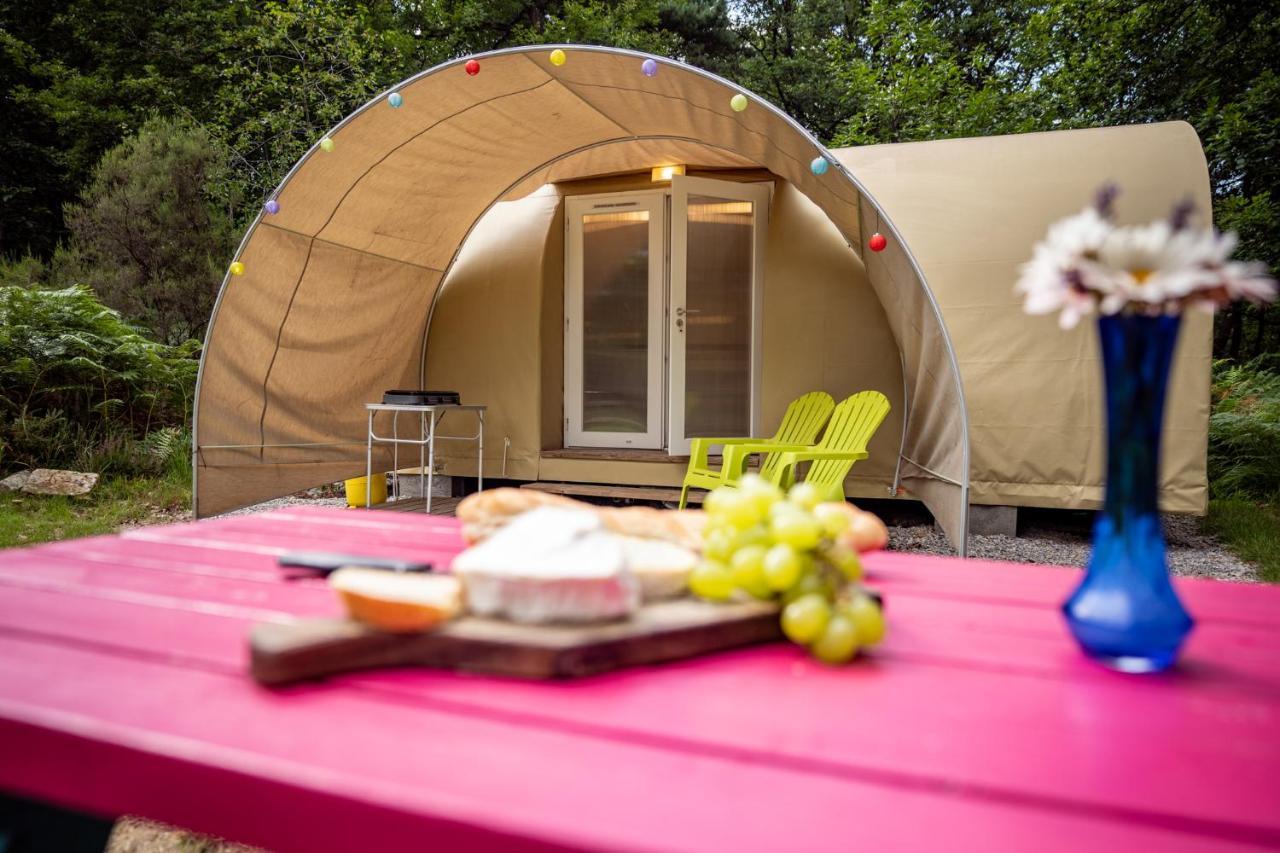 Camping Bois De St Hilaire Chalandray Bagian luar foto
